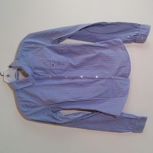 Hollister women's fitted shirt